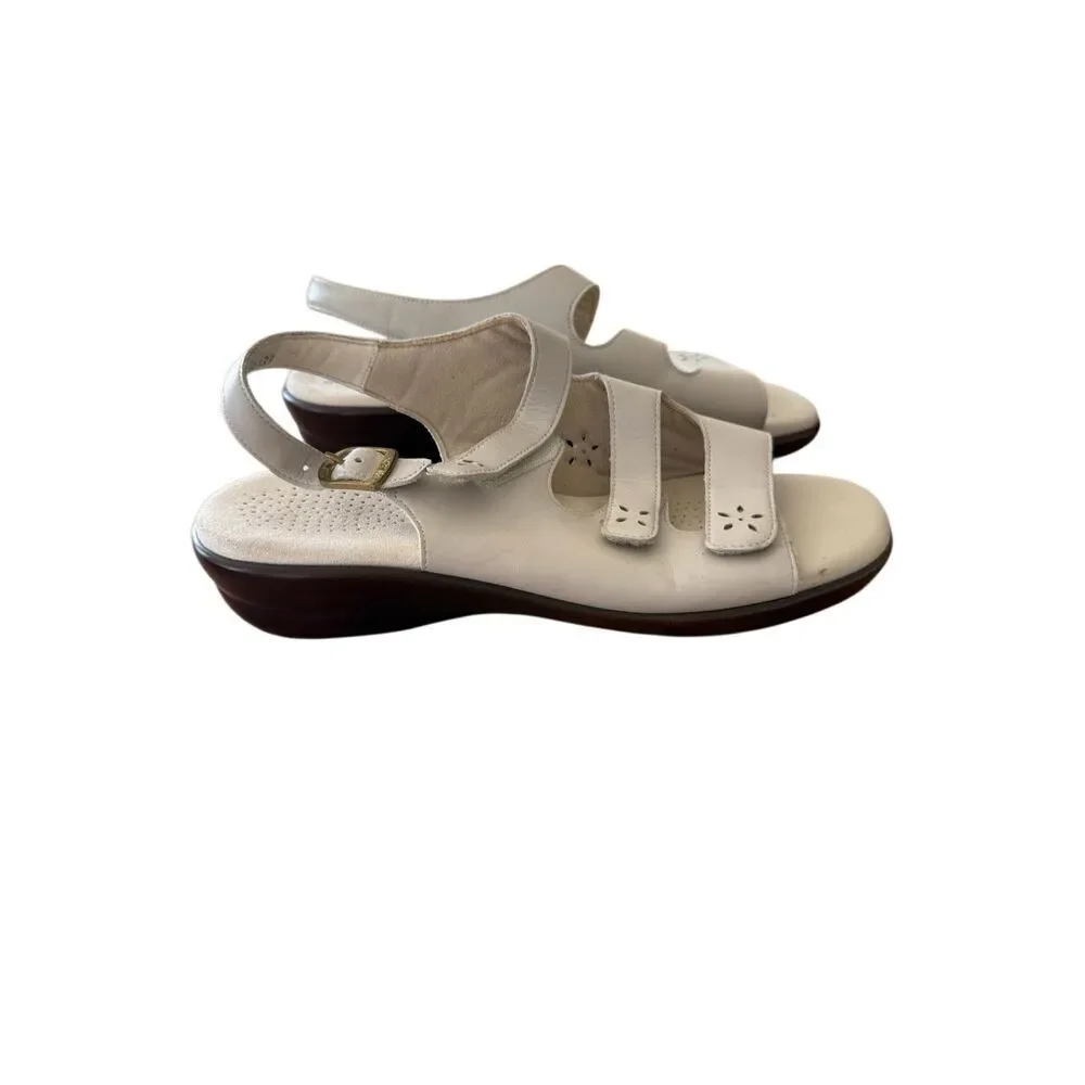 SAS Womens Bone Quatro Tripad Comfort Leather Strappy Slingback Sandals Size 9.5